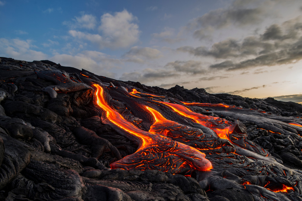 Geography: Volcanoes: Level 1 activity for kids | PrimaryLeap.co.uk